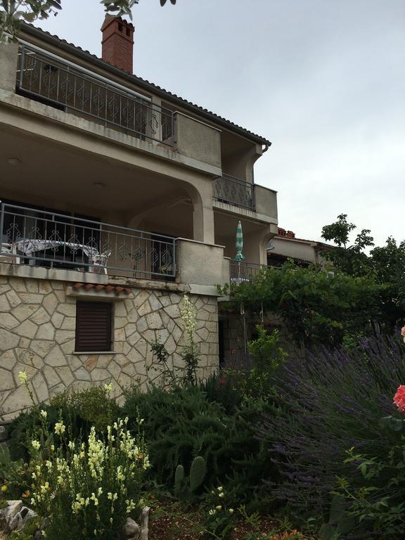 Apartments Eta Cres Zewnętrze zdjęcie